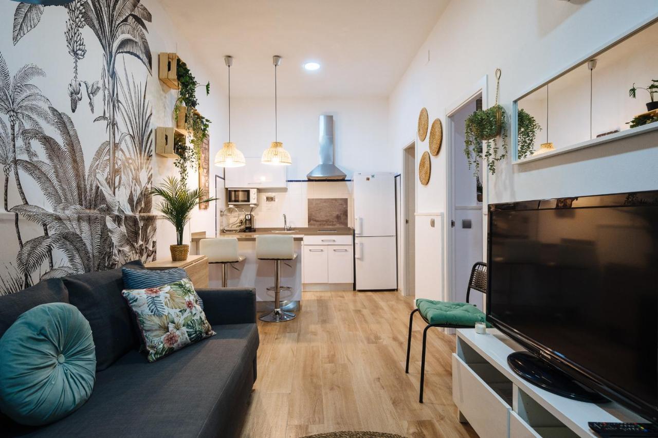 Divi Apartments Martinez Montanes Севилья Экстерьер фото