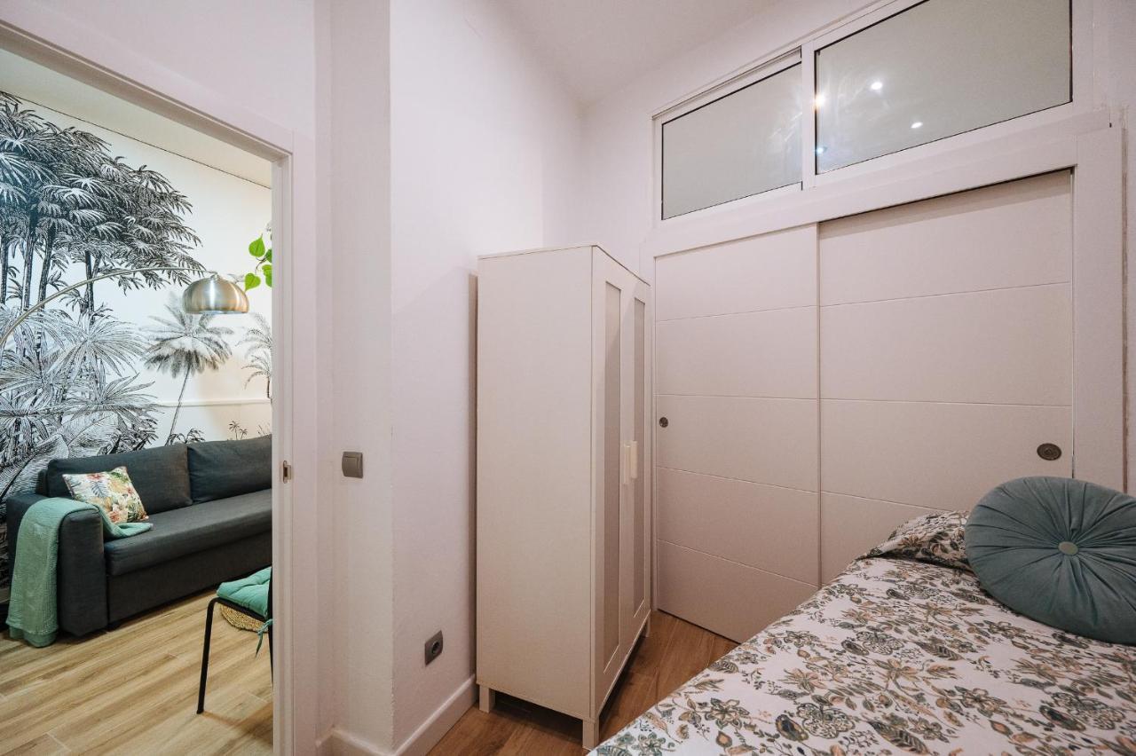Divi Apartments Martinez Montanes Севилья Экстерьер фото