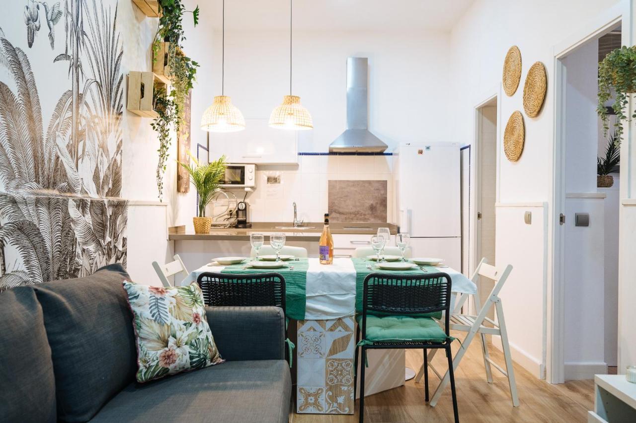 Divi Apartments Martinez Montanes Севилья Экстерьер фото